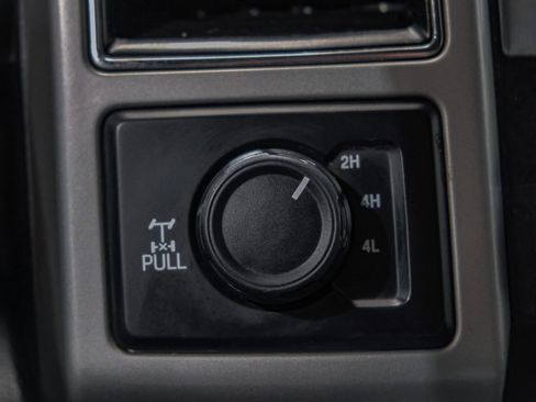 Used 2019 Ford F250 Lariat w/ Lariat Value Package image 28