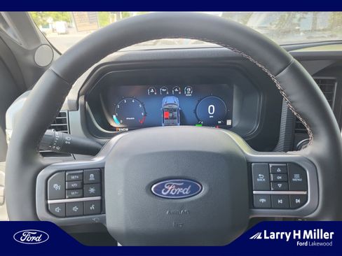 New 2025 Ford F150 Lariat w/ Equipment Group 502A High image 9