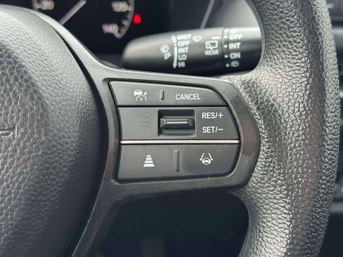 Used 2025 Honda HR-V LX image 22