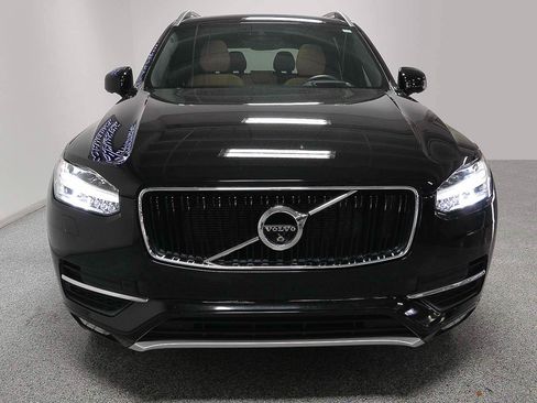 Used 2019 Volvo XC90 T6 Momentum w/ Advanced Package AWD/4WD image 2
