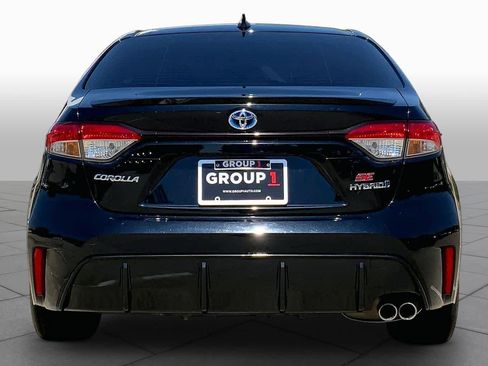 Used 2024 Toyota Corolla SE FWD image 5