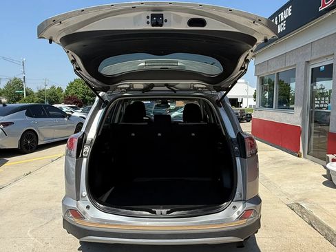 Used 2017 Toyota RAV4 XLE w/ Protection Package AWD/4WD image 20