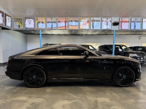 Used 2024 Rolls-Royce Spectre w/ Spectre Launch Package AWD/4WD image 4