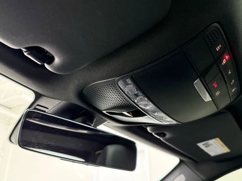 Used 2021 Mercedes-Benz C 300 Sedan image 22