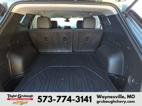 Used 2023 Chevrolet Blazer LT FWD image 15