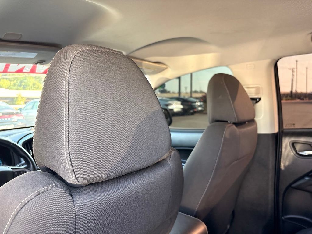 Used 2022 Chevrolet Colorado LT w/ Safety Package RWD image 27