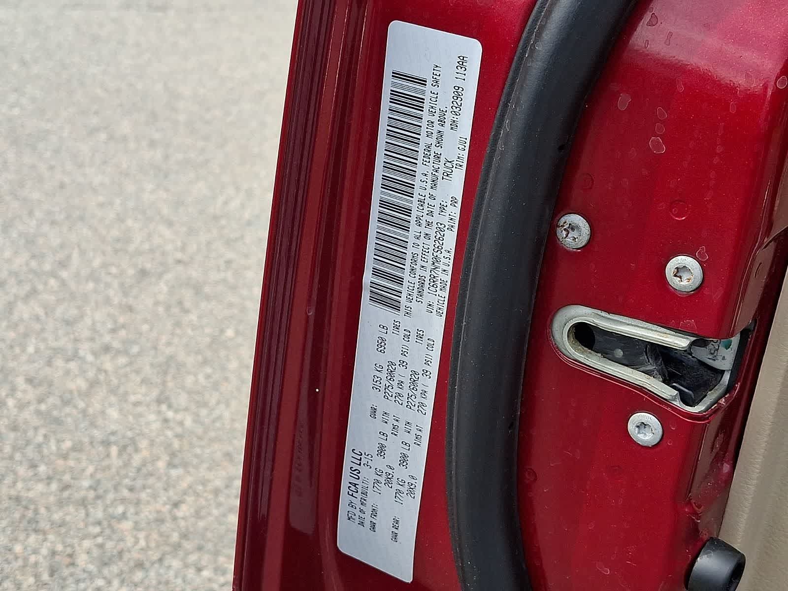 Used 2015 RAM 1500 Laramie w/ Convenience Group AWD/4WD image 30