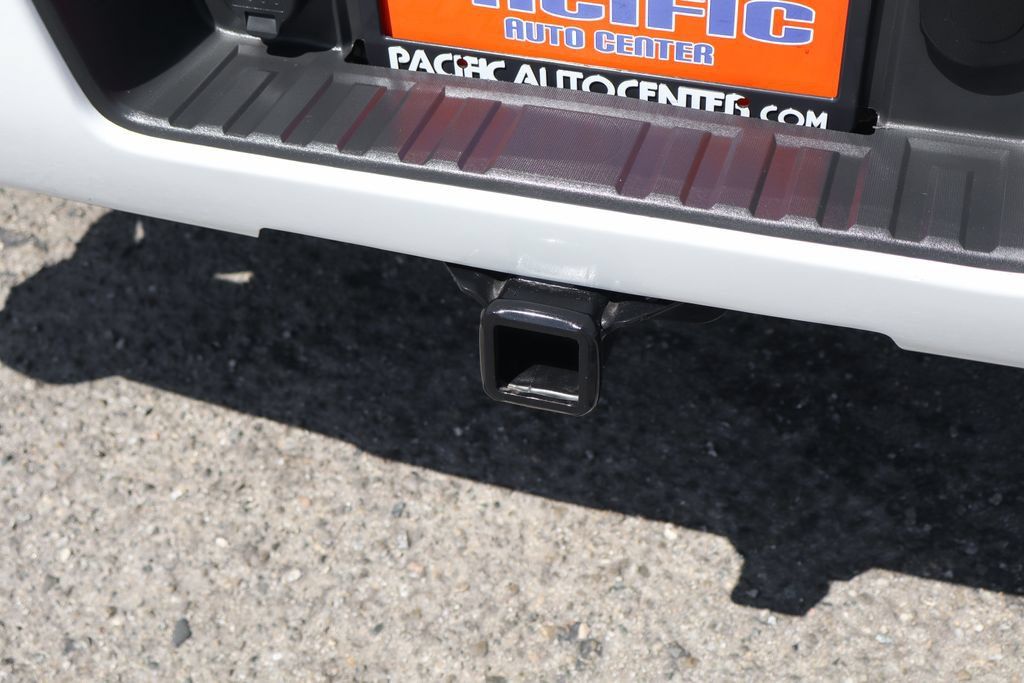 Used 2016 GMC Sierra 1500 SLE w/ All-Terrain Package AWD/4WD image 47