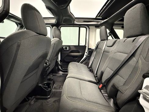 Used 2024 Jeep Wrangler Sahara w/ Safety Group image 19