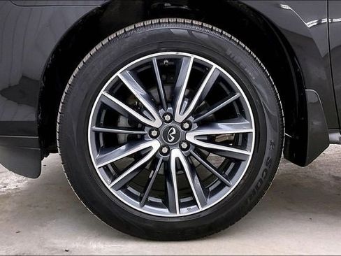 Used 2017 INFINITI QX60 Luxe w/ Deluxe Technology Package image 10