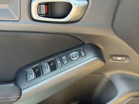 Used 2023 Honda Civic Sport image 21