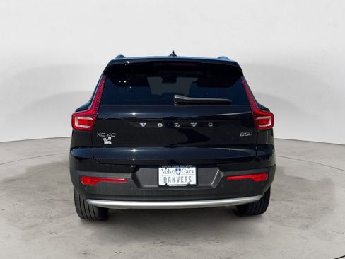 Certified 2023 Volvo XC40 B5 Plus w/ Protection Package Premier AWD/4WD image 5