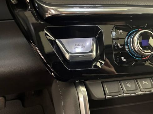 Used 2026 GMC Sierra 2500 Denali w/ Denali Reserve Package AWD/4WD image 24