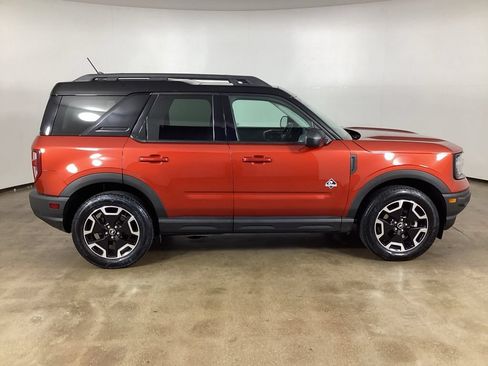 Certified 2023 Ford Bronco Sport Outer Banks w/ Tech Package AWD/4WD image 8