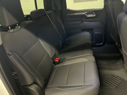 New 2026 Chevrolet Silverado 1500 LT image 40