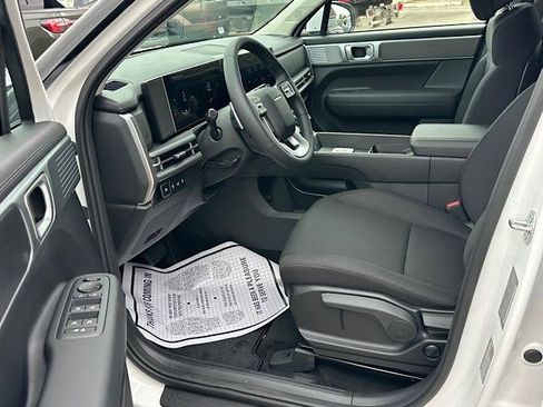 New 2026 Hyundai Santa Fe SE image 7