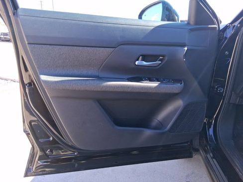 New 2026 Nissan Kicks SV w/ Cold Weather Package image 17