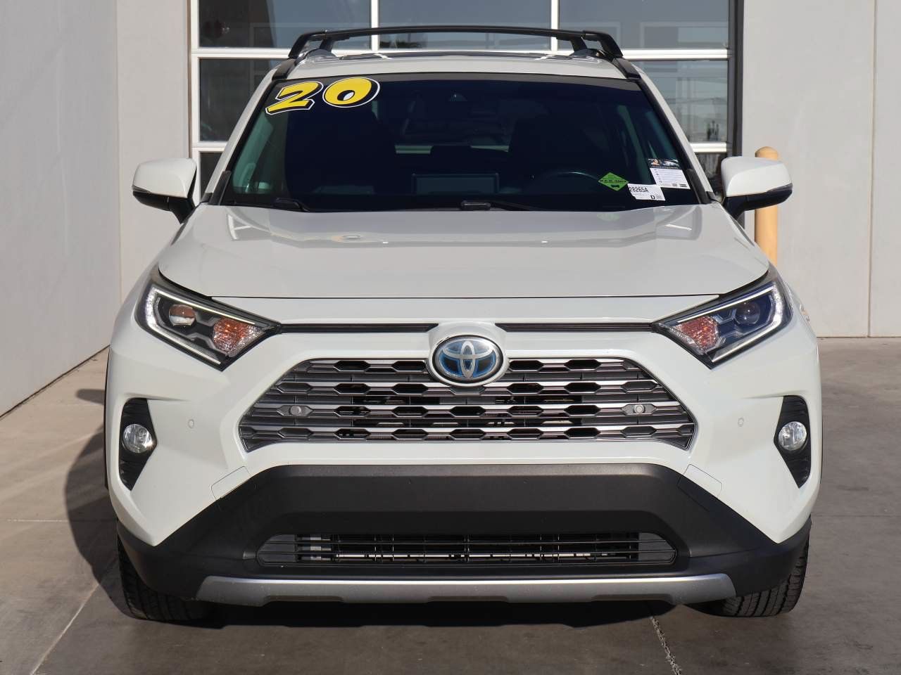 Used 2020 Toyota RAV4 Limited AWD/4WD image 5