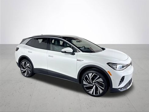 New 2025 Volkswagen ID.4 Pro S Plus image 4