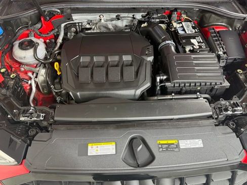 Used 2023 Audi Q3 2.0T Premium w/ Black Optic Sport Package image 25