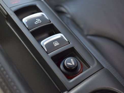 Used 2014 Audi R8 V10 AWD/4WD image 42