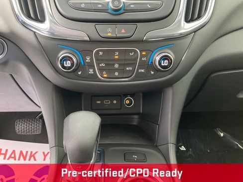 Used 2023 Chevrolet Equinox LT AWD/4WD image 9