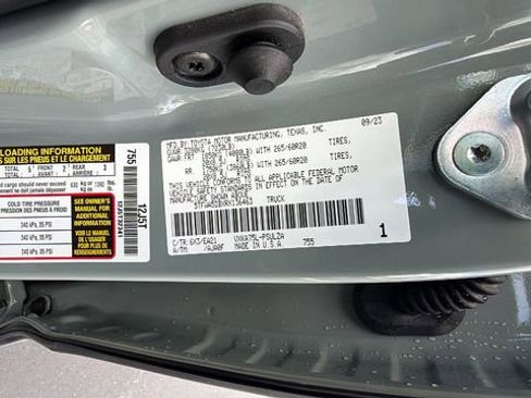 Used 2024 Toyota Tundra Limited w/ TRD Off-Road Package image 33