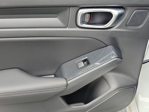 Certified 2023 Honda Civic EX-L image 15