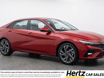 Used 2025 Hyundai Elantra SEL