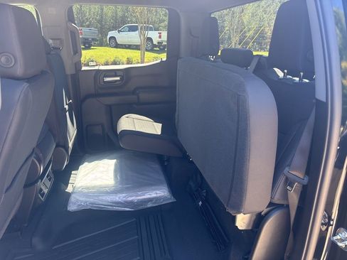 New 2026 Chevrolet Silverado 1500 Custom Trail Boss AWD/4WD image 48