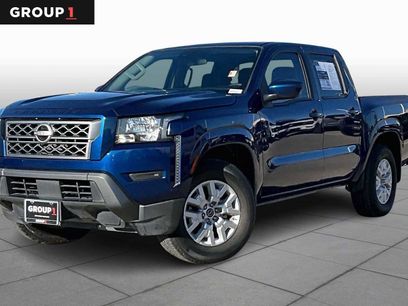 Used 2022 Nissan Frontier SV w/ Technology Package