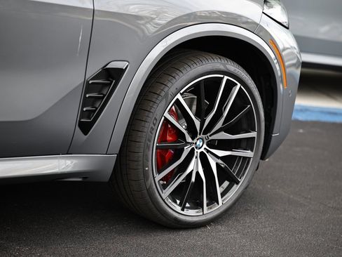 New 2026 BMW X5 xDrive40i w/ M Sport Package image 5