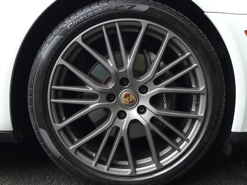 Used 2023 Porsche Panamera 4 Platinum Edition w/ Assistance Package AWD/4WD image 76