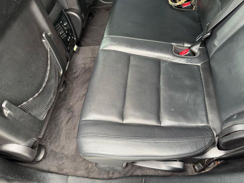 Used 2018 Jeep Grand Cherokee Limited AWD/4WD image 9