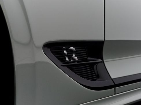 Used 2024 Bentley Continental GT Speed image 26