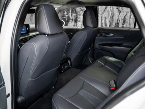 Used 2024 Toyota Mirai XLE w/ Advanced Technology Package image 13