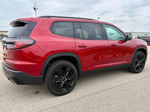 Used 2025 GMC Acadia Elevation w/ Super Cruise Package FWD image 3