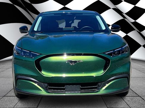 Used 2025 Ford Mustang Mach-E Premium image 3