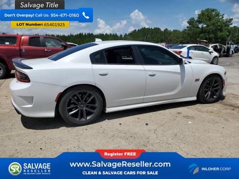 Used 2019 Dodge Charger Scat Pack w/ Plus Group RWD image 4