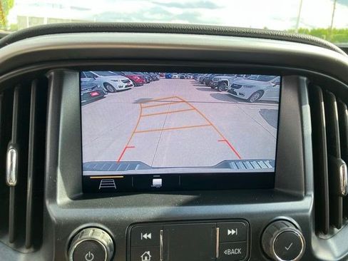 Used 2019 Chevrolet Colorado ZR2 AWD/4WD image 20
