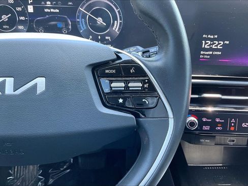 Used 2023 Kia Niro Wind FWD image 24