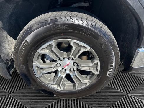 Used 2026 GMC Sierra 1500 SLT AWD/4WD image 14