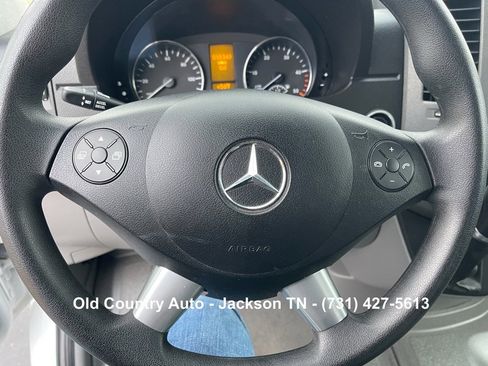 Used 2018 Mercedes-Benz Sprinter 3500 image 19
