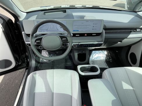 Certified 2023 Hyundai Ioniq 5 Limited AWD/4WD image 11