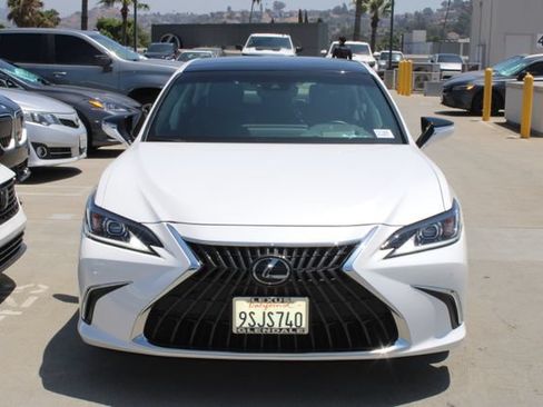 Certified 2025 Lexus ES 350 w/ Premium Package FWD image 2