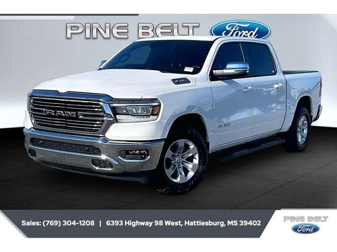Used 2023 RAM 1500 Laramie AWD/4WD image 10