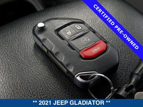 Used 2021 Jeep Gladiator Sport AWD/4WD image 36