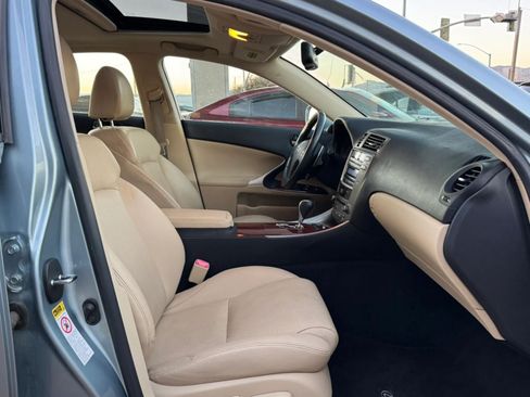 Used 2008 Lexus IS 250 RWD image 36