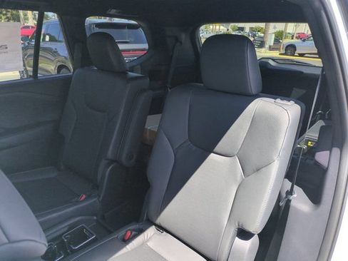 New 2026 Lexus TX 500h AWD image 20