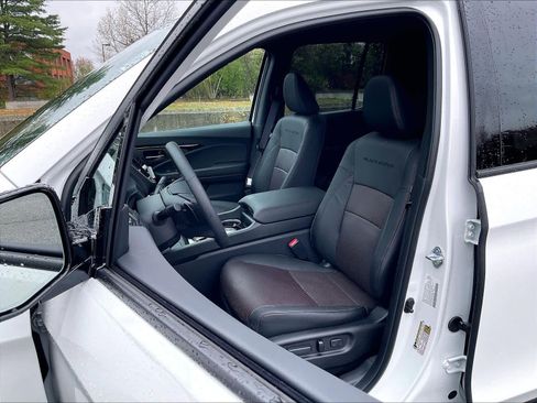 Certified 2026 Honda Ridgeline Black Edition image 46